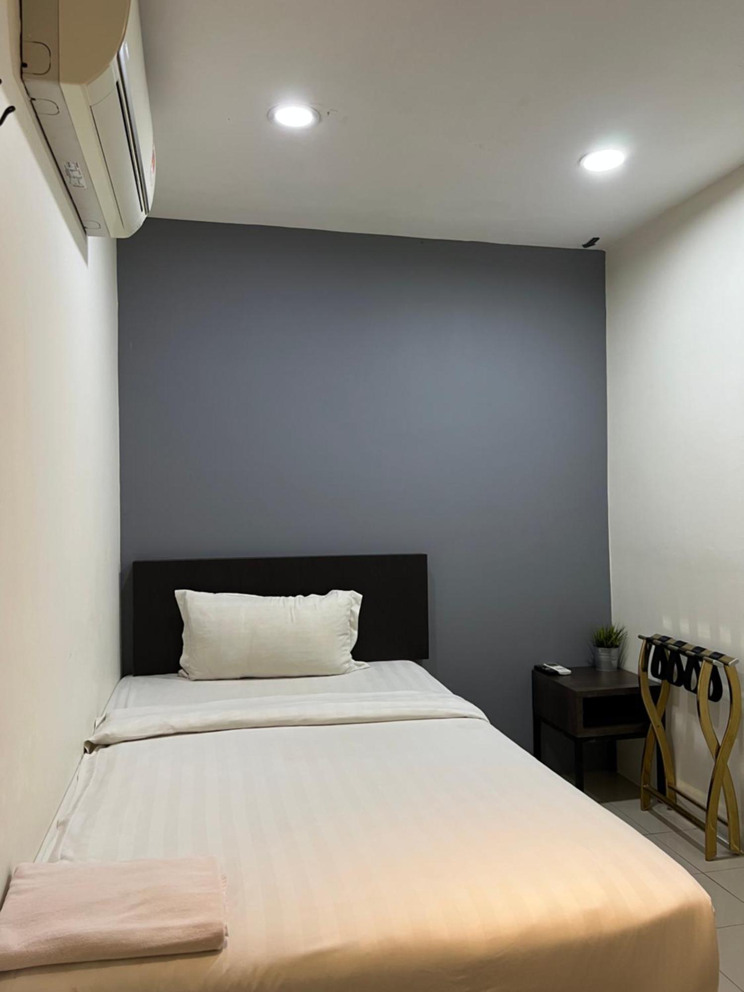 Miju Hotel Kota Damasara Near Strand Mall Petaling Jaya Extérieur photo